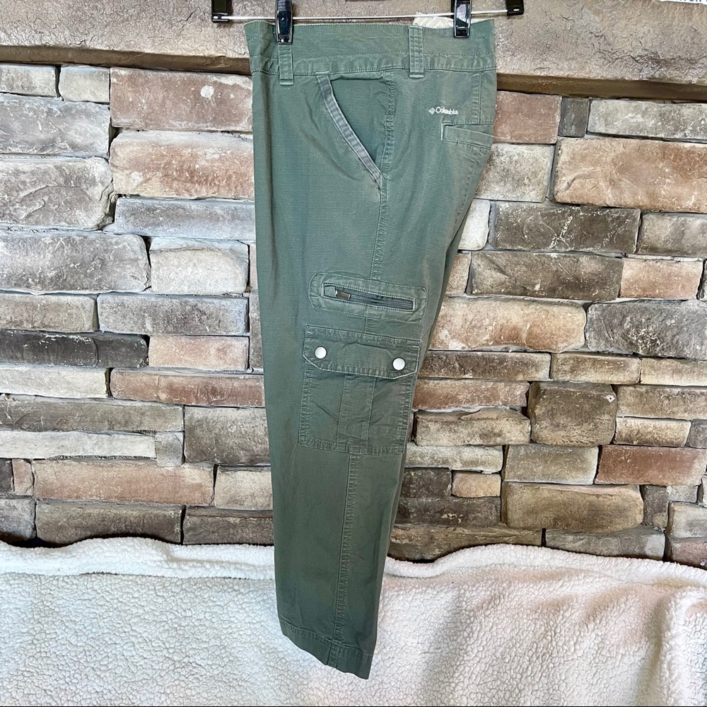 Columbia Omni Shade Olive Green Capri